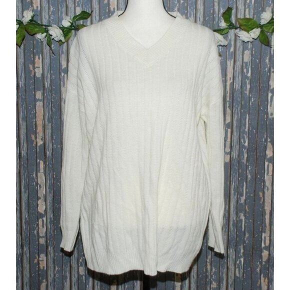 Shein Ladies White Knit Sweater M Stretch Long Sleeve V-Neck Casual Comfortable - Picture 1 of 7